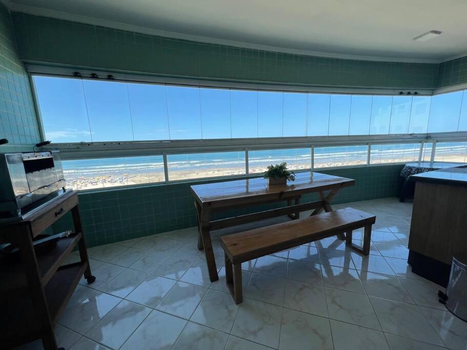 Apartamento Guilhermina De Frente Para O Mar Praia Grande  Kültér fotó